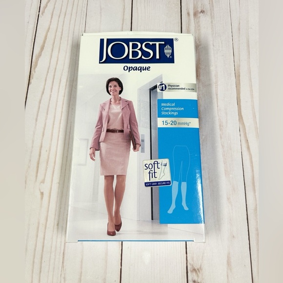 Jobst Medical Legwear Compression Hose 15-20 mmHg Opaque Soft Fit Cranberry XL - Picture 6 of 6